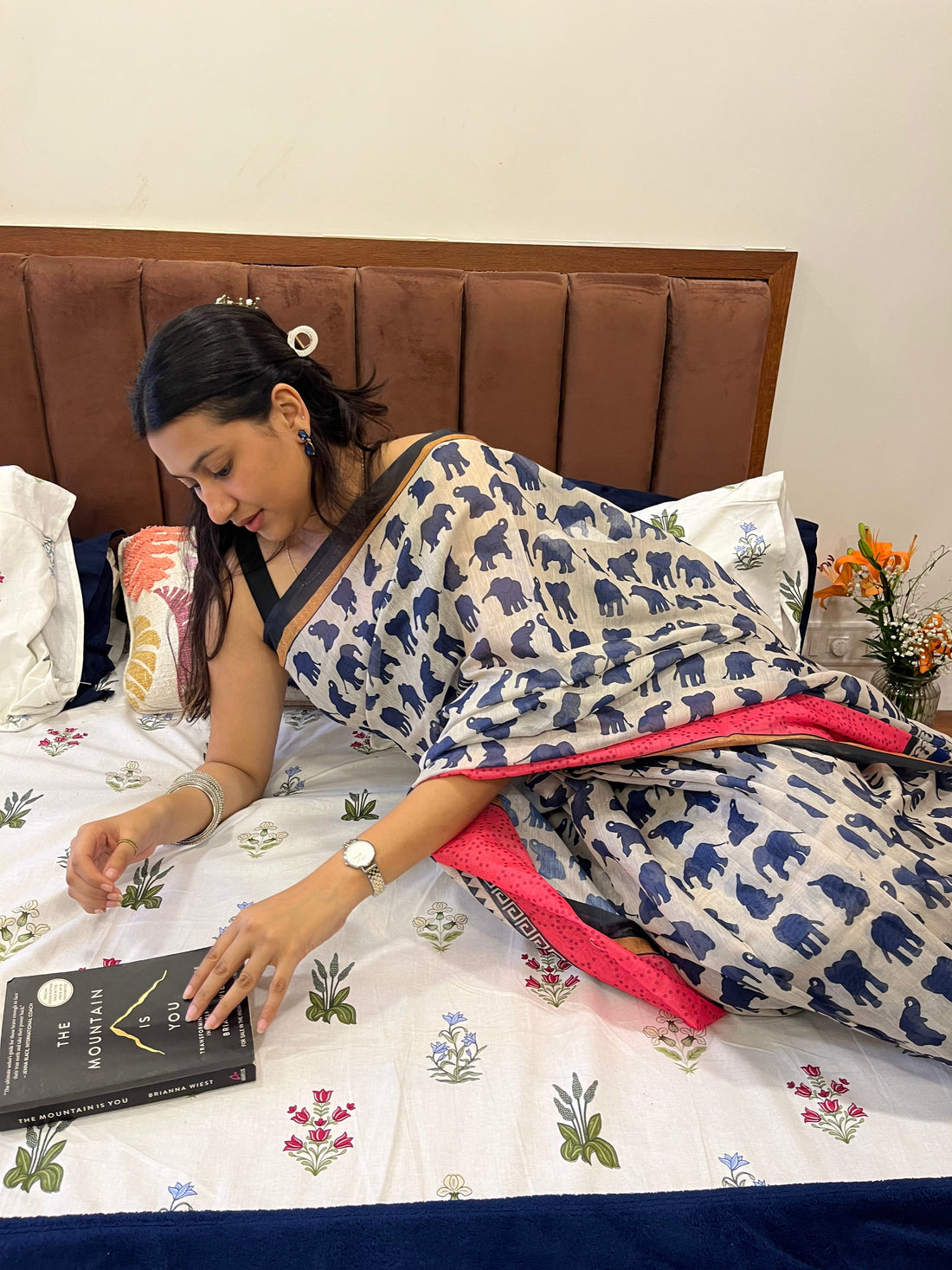 How to Ensure Your Sarees Don’t Slip or Need Constant Fixing?