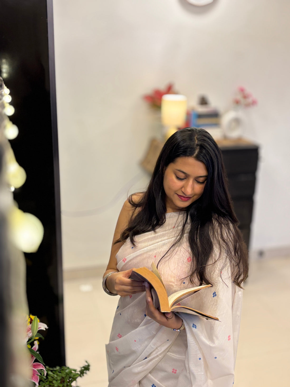 Sarees for Introverts: Subtle Styling Ideas That Feel Comfortable
