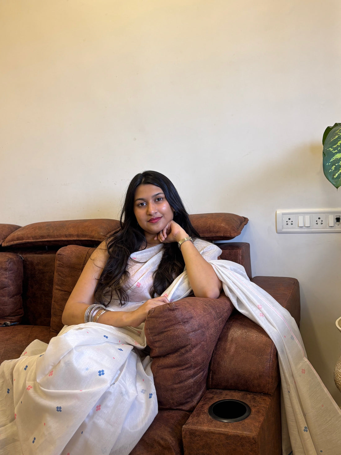 Pregnant woman wearing a comfortable cotton saree